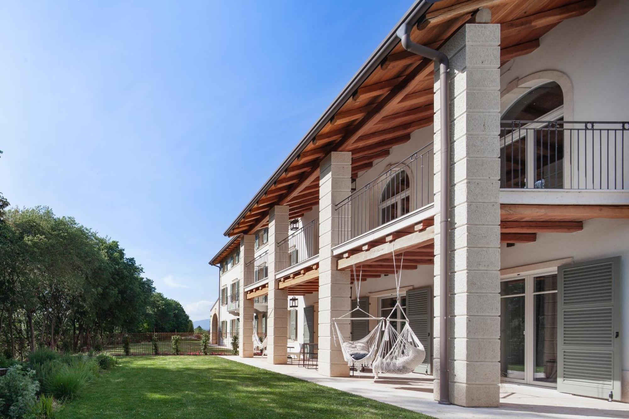 Corte Lanfranconi Relais Pescantina Exteriör bild