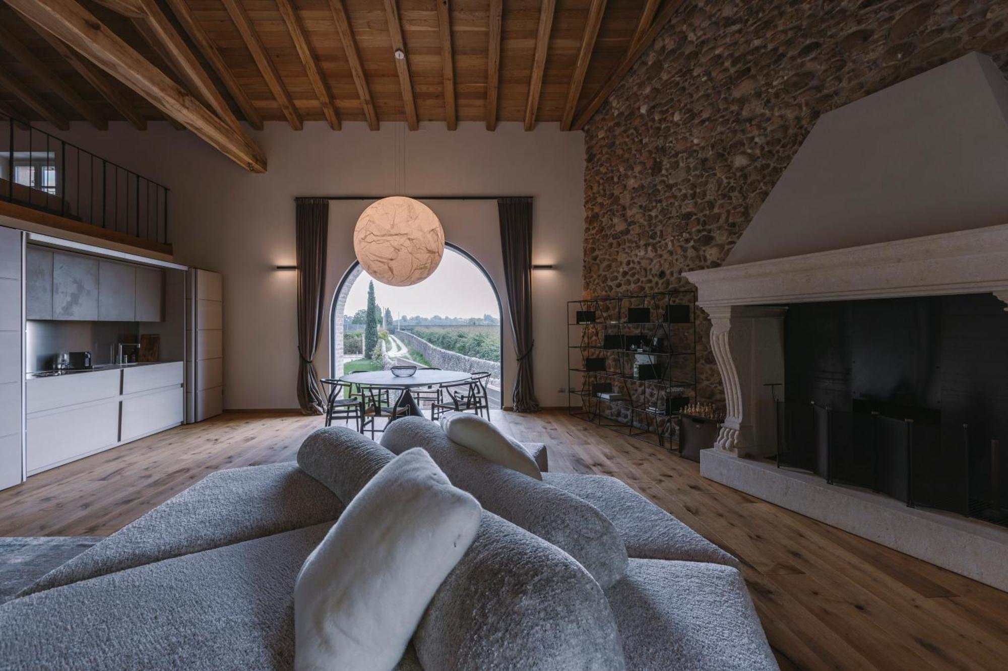 Corte Lanfranconi Relais Pescantina Exteriör bild